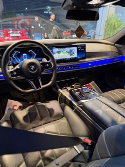 بی ئێم دەبڵیو سیریەس 7